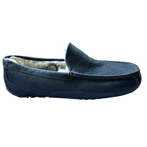 Men 11 EEE Wide UGG Ascot Wool Fleece Lined Black Leather 5379W Slippers Loafers - Picture 2 of 9